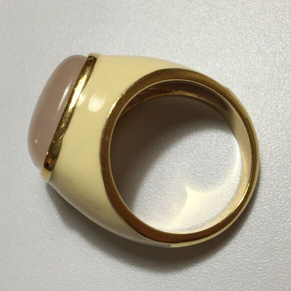 Vintage Rose Quartz Ring Gold Tone Cream Enamel Wide Band Size 7 - Picture 4 of 12